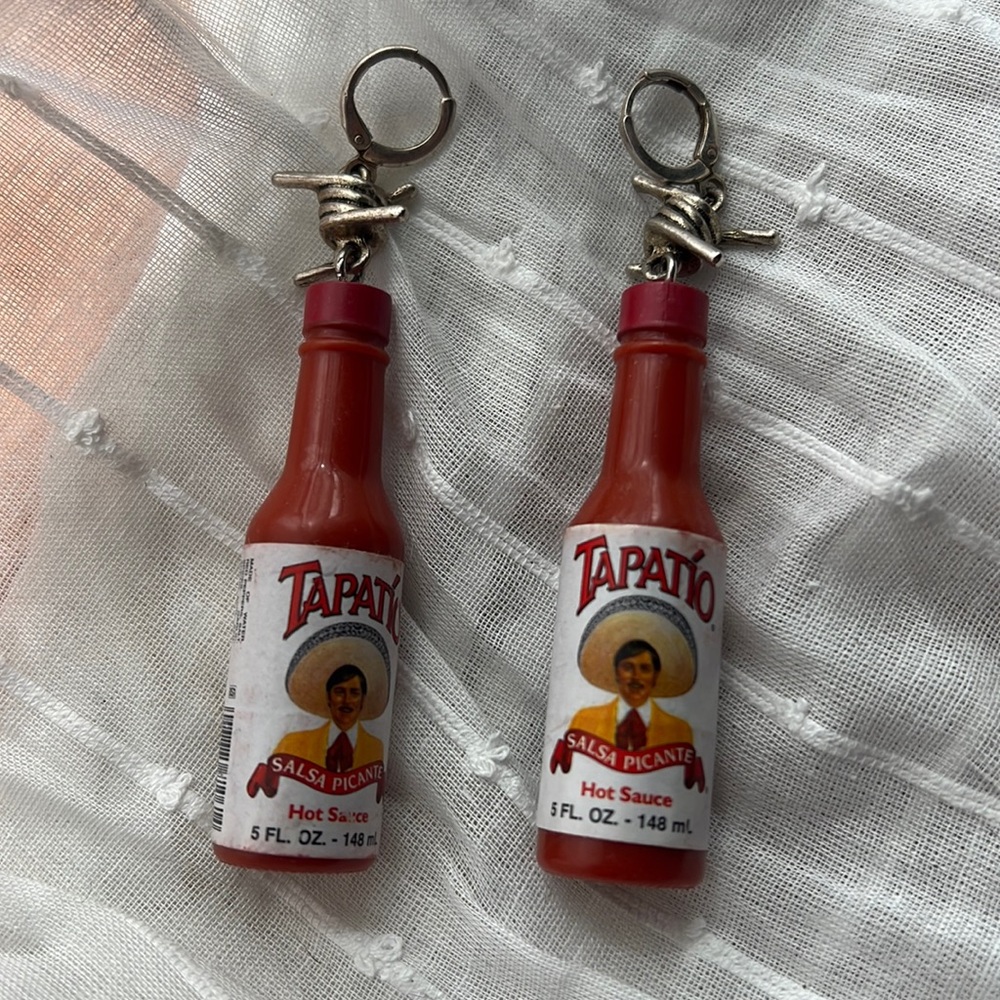 Tapatio barbed wire hoop earrings